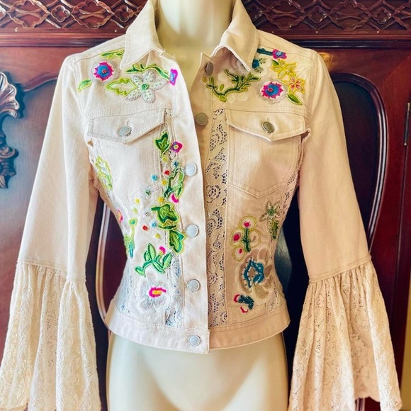 Woman BOSTON PROPER Ivory lace beaded Embellished Denim jacket XS - Picture 14 of 14
